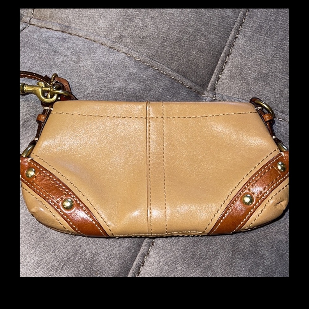 Coach Carly Leather wristlet